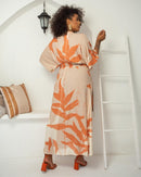 Vestido longo estampado em viscose que modela cintura