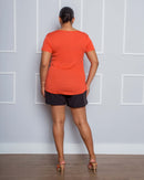 Blusa plus size com aplicação em pedraria