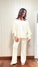 Conjunto Off White Elegante em Malha Texturizada