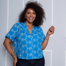 Camisa Cropped Laíse Plus size Azul Royal Claro