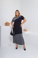 Vestido longo plus size de malha em viscolycra que não marca