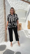 Camisão plus size preta e branca chic